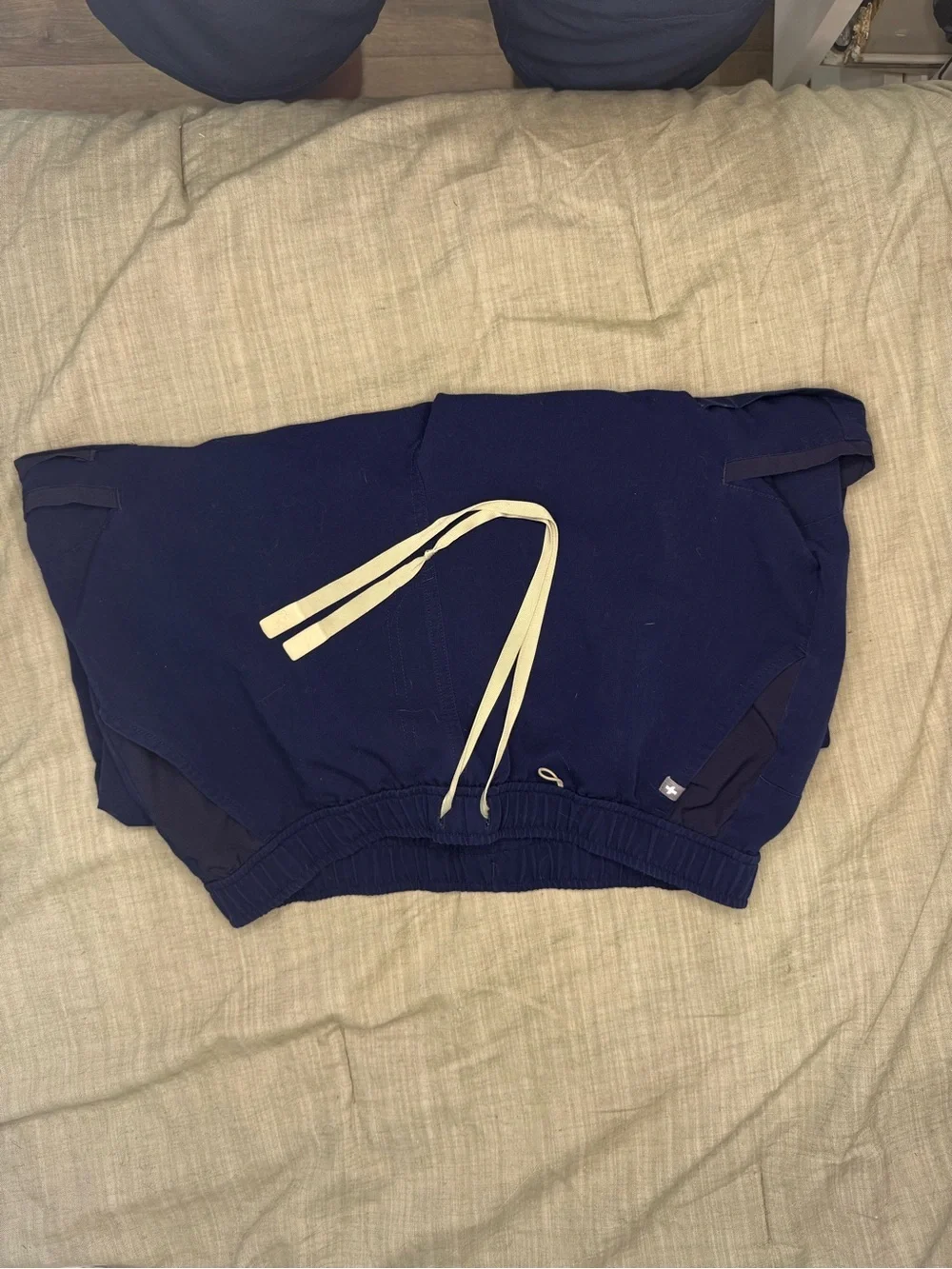 Figs Men's Navy Jogger Pants